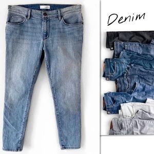 LOFT Jeans - Ann Taylor Loft Relaxed Skinny Jean SZ 8 LOFT Jeans - Ann Taylor Loft Relaxed Skinny Jean SZ 8